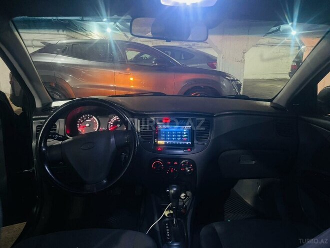 Kia Rio 2011, 250,000 km - 1.4 l - Bakı