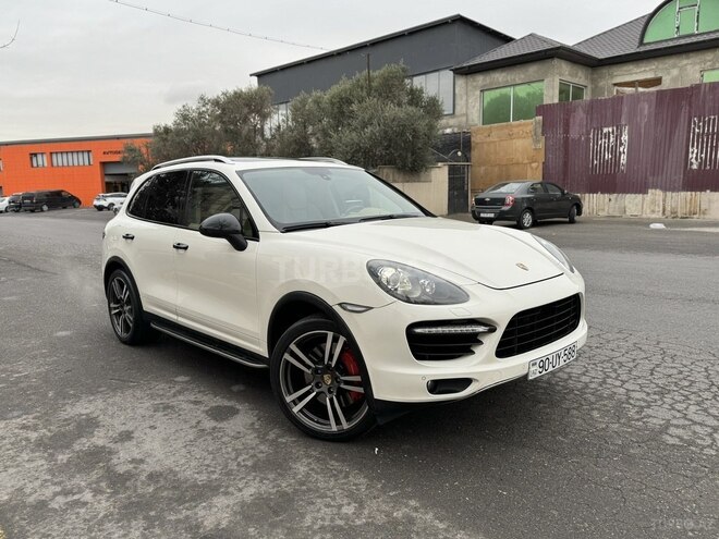Porsche Cayenne Turbo 2011, 121,000 km - 4.8 l - Bakı