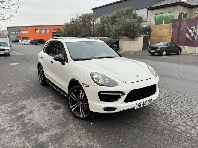 Porsche Cayenne Turbo 2011, 121,000 km - 4.8 l - Bakı