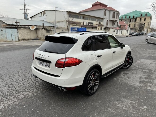 Porsche Cayenne Turbo 2011, 121,000 km - 4.8 l - Bakı