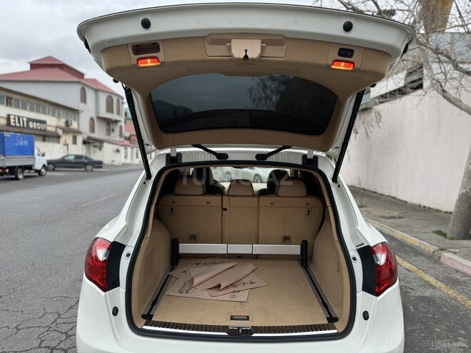 Porsche Cayenne Turbo 2011, 121,000 km - 4.8 l - Bakı