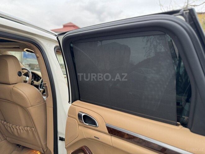 Porsche Cayenne Turbo 2011, 121,000 km - 4.8 l - Bakı
