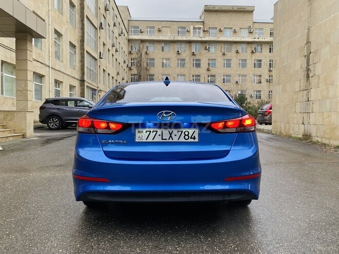 Hyundai Elantra 2018, 91,733 km - 2.0 l - Bakı
