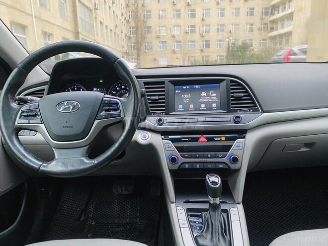 Hyundai Elantra 2018, 91,733 km - 2.0 l - Bakı