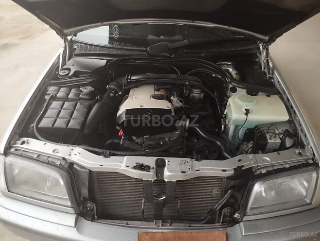Mercedes C 180 1998, 203,519 km - 1.8 л - Şəmkir