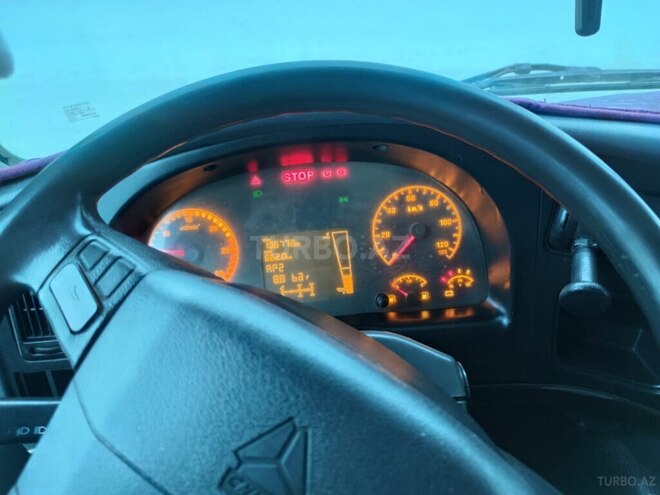 HOWO Sinotruk 2013, 250,000 km - 9.0 l - Qazax