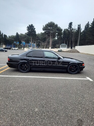 BMW 740 1996, 313,124 km - 4.0 l - Bakı