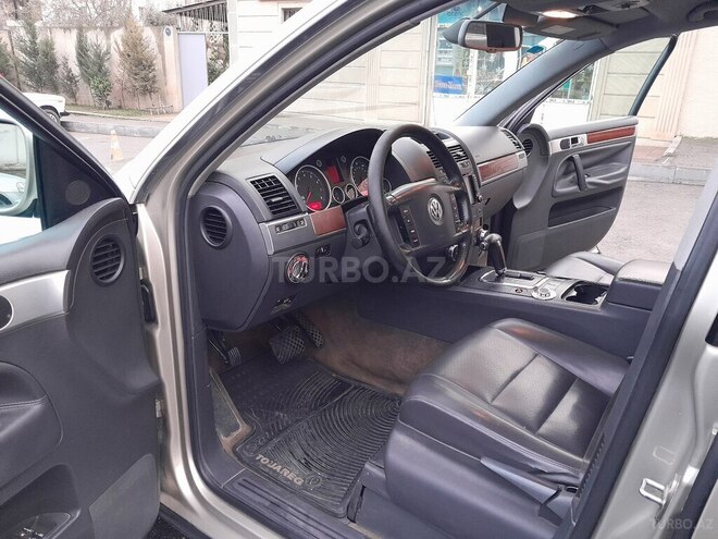 Volkswagen Touareg 2003, 233,000 km - 3.2 l - Bakı