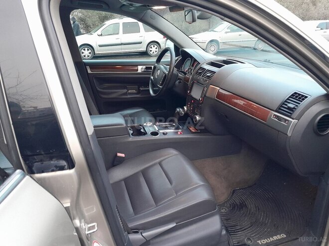 Volkswagen Touareg 2003, 233,000 km - 3.2 l - Bakı