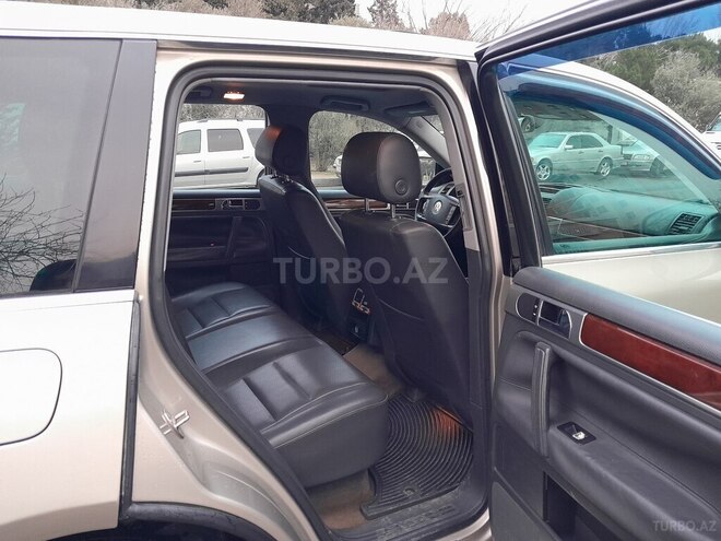 Volkswagen Touareg 2003, 233,000 km - 3.2 l - Bakı