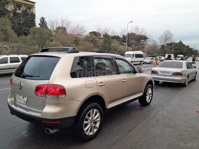 Volkswagen Touareg 2003, 233,000 km - 3.2 l - Bakı