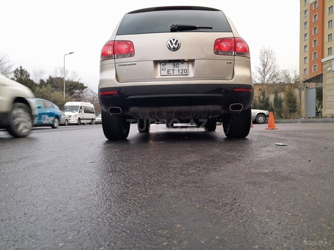 Volkswagen Touareg 2003, 233,000 km - 3.2 l - Bakı