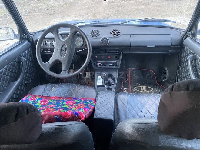 LADA (VAZ) 21011 1979, 100,000 km - 1.5 l - Saatlı