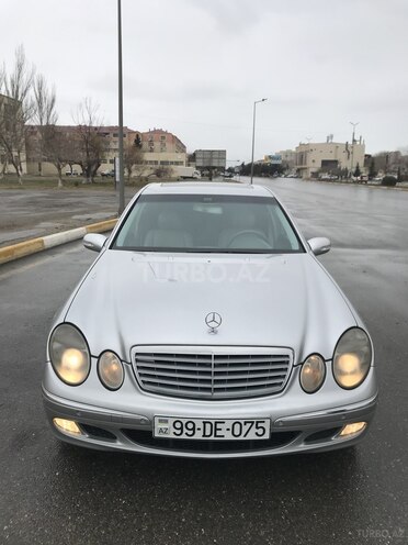 Mercedes E 220 2002, 350,000 km - 2.2 l - Sumqayıt