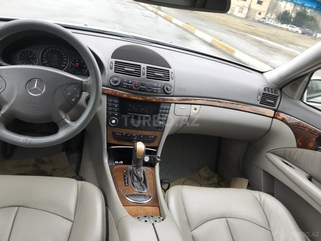 Mercedes E 220 2002, 350,000 km - 2.2 l - Sumqayıt