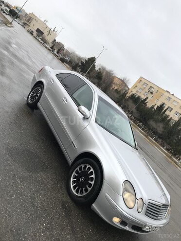 Mercedes E 220 2002, 350,000 km - 2.2 l - Sumqayıt