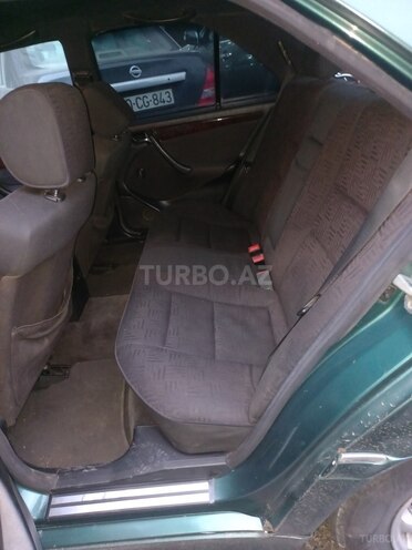 Mercedes C 220 2000, 600,000 km - 2.2 l - Bakı