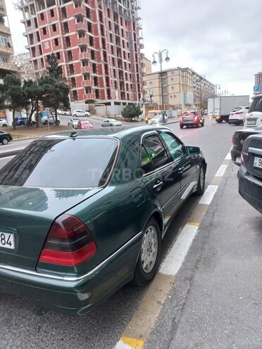 Mercedes C 220 2000, 600,000 km - 2.2 l - Bakı