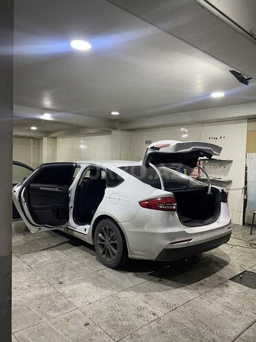 Ford Fusion 2018, 189,000 km - 1.5 л - Bakı