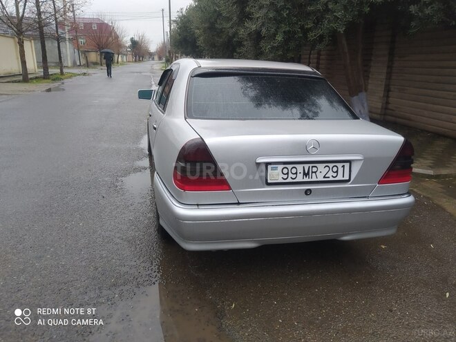 Mercedes C 220 1999, 360,000 km - 2.2 l - Biləsuvar