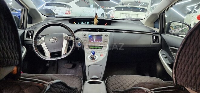 Toyota Prius 2014, 143,232 km - 1.8 l - Bakı