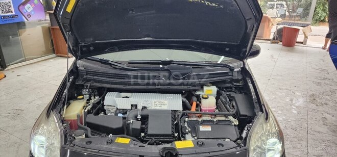 Toyota Prius 2014, 143,232 km - 1.8 l - Bakı
