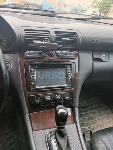 Mercedes C 240 2000, 334,000 km - 2.4 l - Tovuz