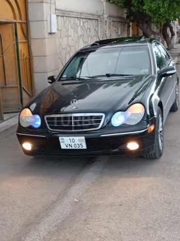 Mercedes C 240 2000, 334,000 km - 2.4 l - Tovuz