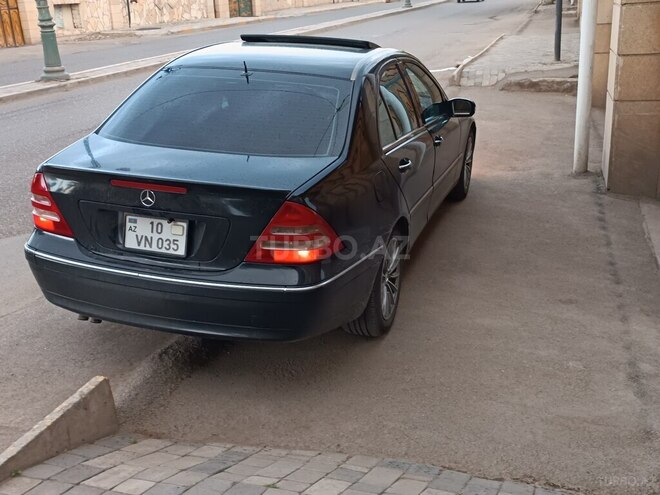 Mercedes C 240 2000, 334,000 km - 2.4 l - Tovuz