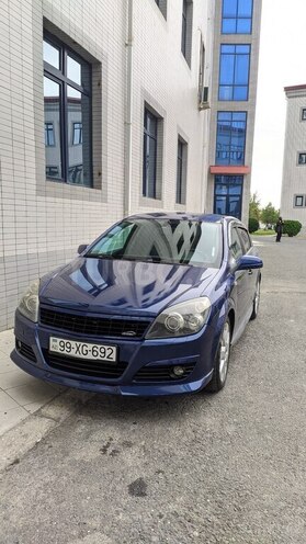 Opel Astra 2005, 210,000 km - 2.0 л - Bakı