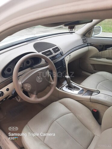 Mercedes E 240 2002, 325,864 km - 2.6 л - Astara