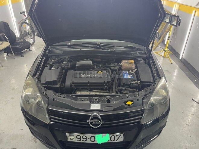 Opel Astra 2006, 302,000 km - 1.6 l - Bakı