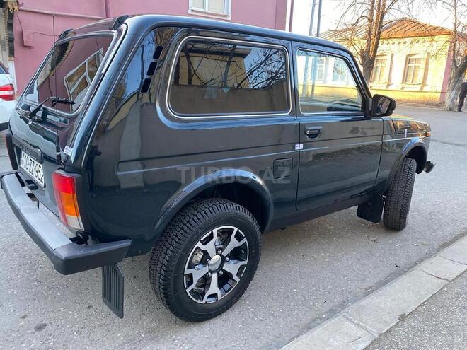 LADA (VAZ) Niva 2015, 220,000 km - 1.7 l - Quba