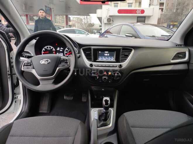 Hyundai Accent 2020, 40,000 km - 1.6 l - Bakı