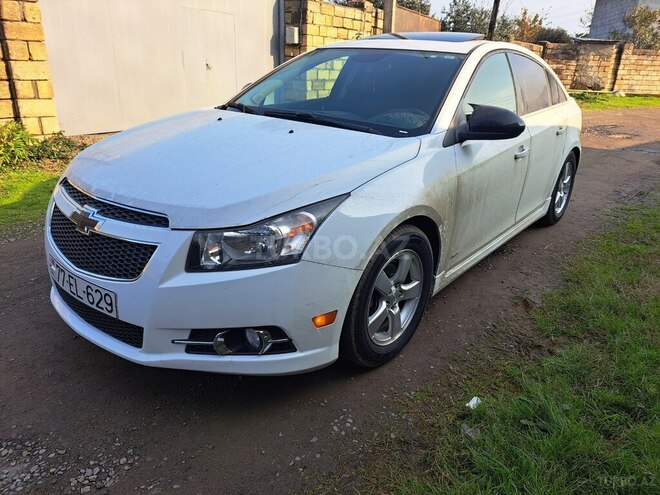 Chevrolet Cruze 2012, 325,000 km - 1.4 l - Astara