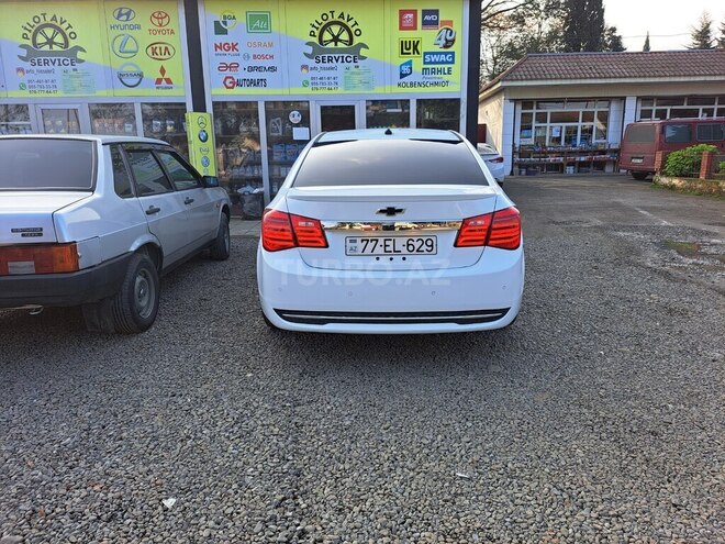 Chevrolet Cruze 2012, 325,000 km - 1.4 l - Astara