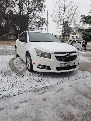 Chevrolet Cruze 2012, 325,000 km - 1.4 l - Astara