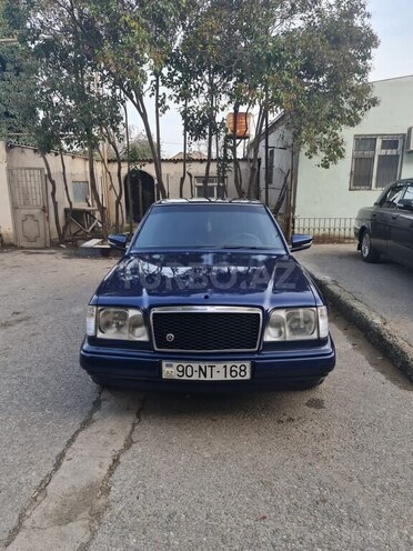Mercedes E 220 1995, 525,000 km - 2.2 l - Bakı