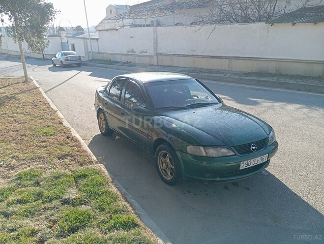 Opel Vectra 1996, 450,000 km - 1.6 l - Bakı
