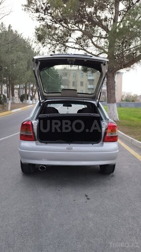 Opel Astra 2000, 320,000 km - 2.0 l - Sumqayıt