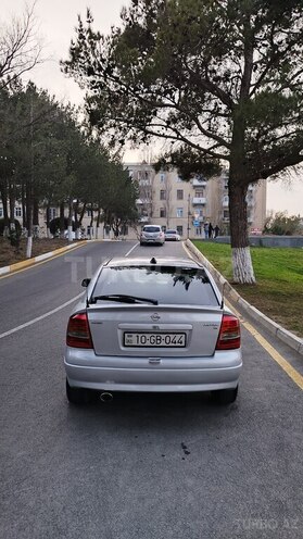 Opel Astra 2000, 320,000 km - 2.0 l - Sumqayıt