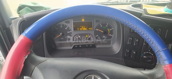 Mercedes  2005, 968,000 km - 12.0 л - Bakı