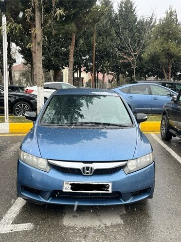 Honda Civic 2008, 200,000 km - 1.3 л - Bakı