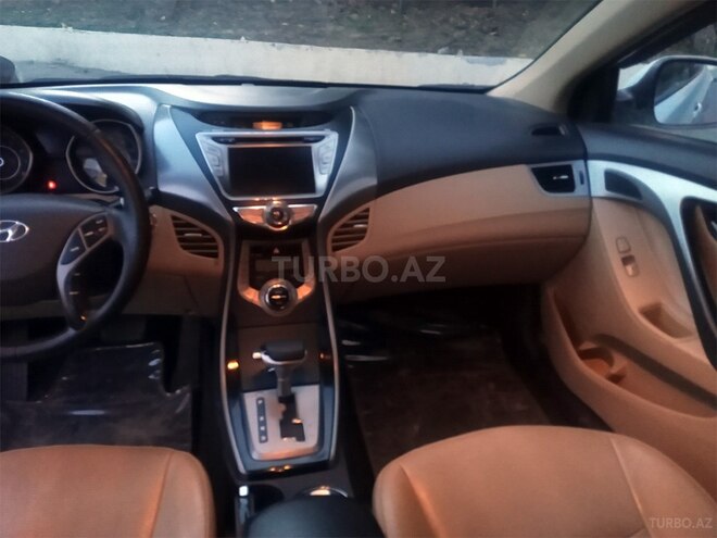 Hyundai Elantra 2012, 205,634 km - 1.8 l - Bakı