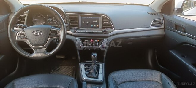 Hyundai Elantra 2016, 190,000 km - 1.6 l - Bakı