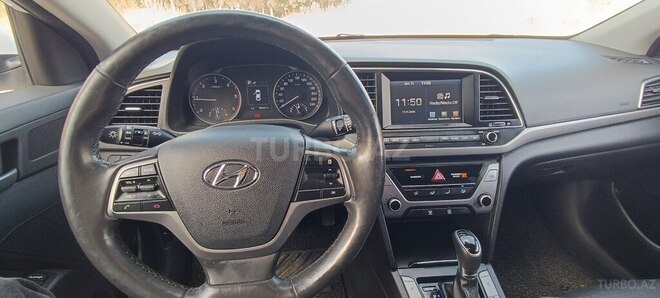 Hyundai Elantra 2016, 190,000 km - 1.6 l - Bakı