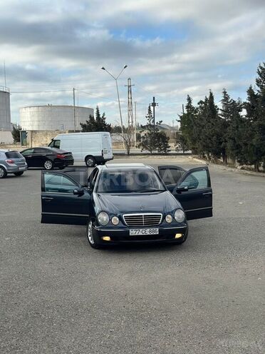Mercedes E 240 2000, 314,000 km - 2.4 l - Bakı
