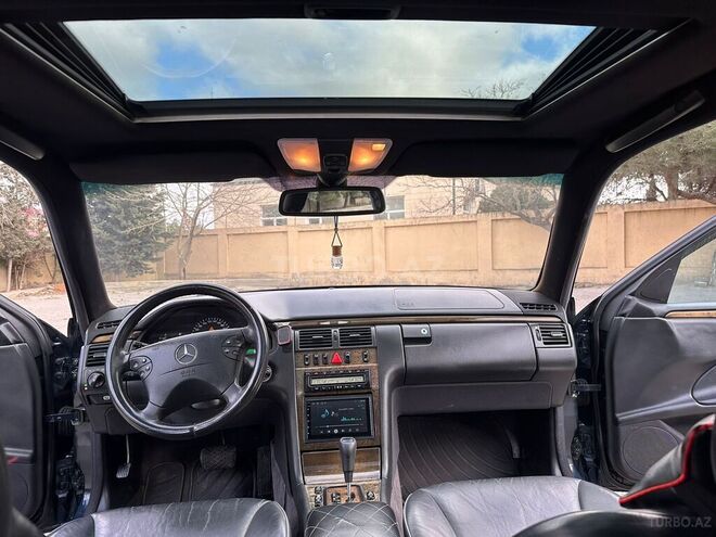 Mercedes E 240 2000, 314,000 km - 2.4 l - Bakı