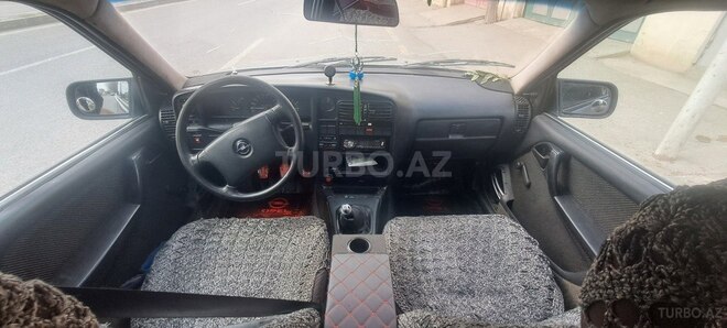 Opel Omega 1992, 357,946 km - 2.0 l - Sumqayıt