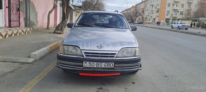 Opel Omega 1992, 357,946 km - 2.0 l - Sumqayıt